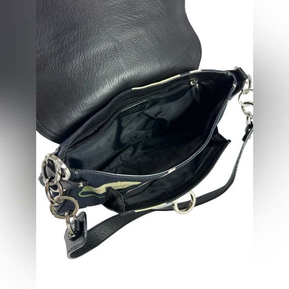 Vintage SALVATORE FERRAGAMO Gancini black canvas and leather shoulder bag flower - Picture 11 of 14